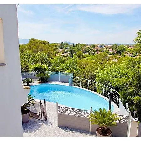 Rigaous - St. Raphael Hotel Saint-Raphaël